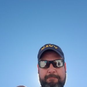 Meet your Posher, Larry